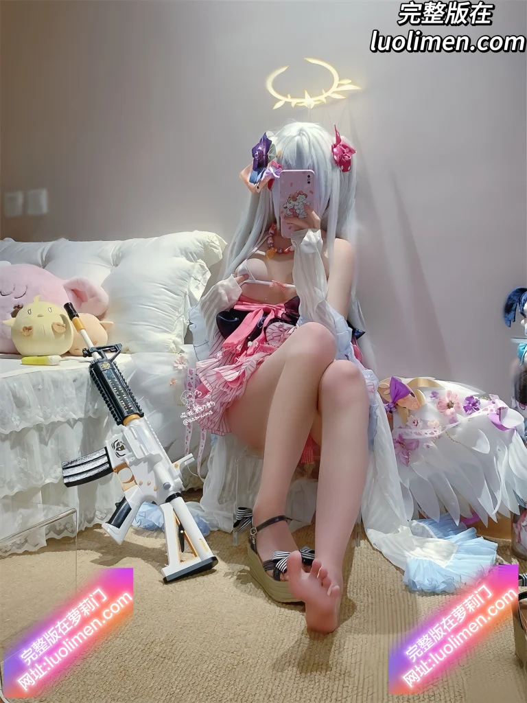 图片[7]-曲奇软fufu(黑切碳) 最新Cos水梓 高颜值萝莉双马尾清纯可爱 三点式粉乳挺翘 精致玉足足交诱惑-LUOLIMEN 萝莉门